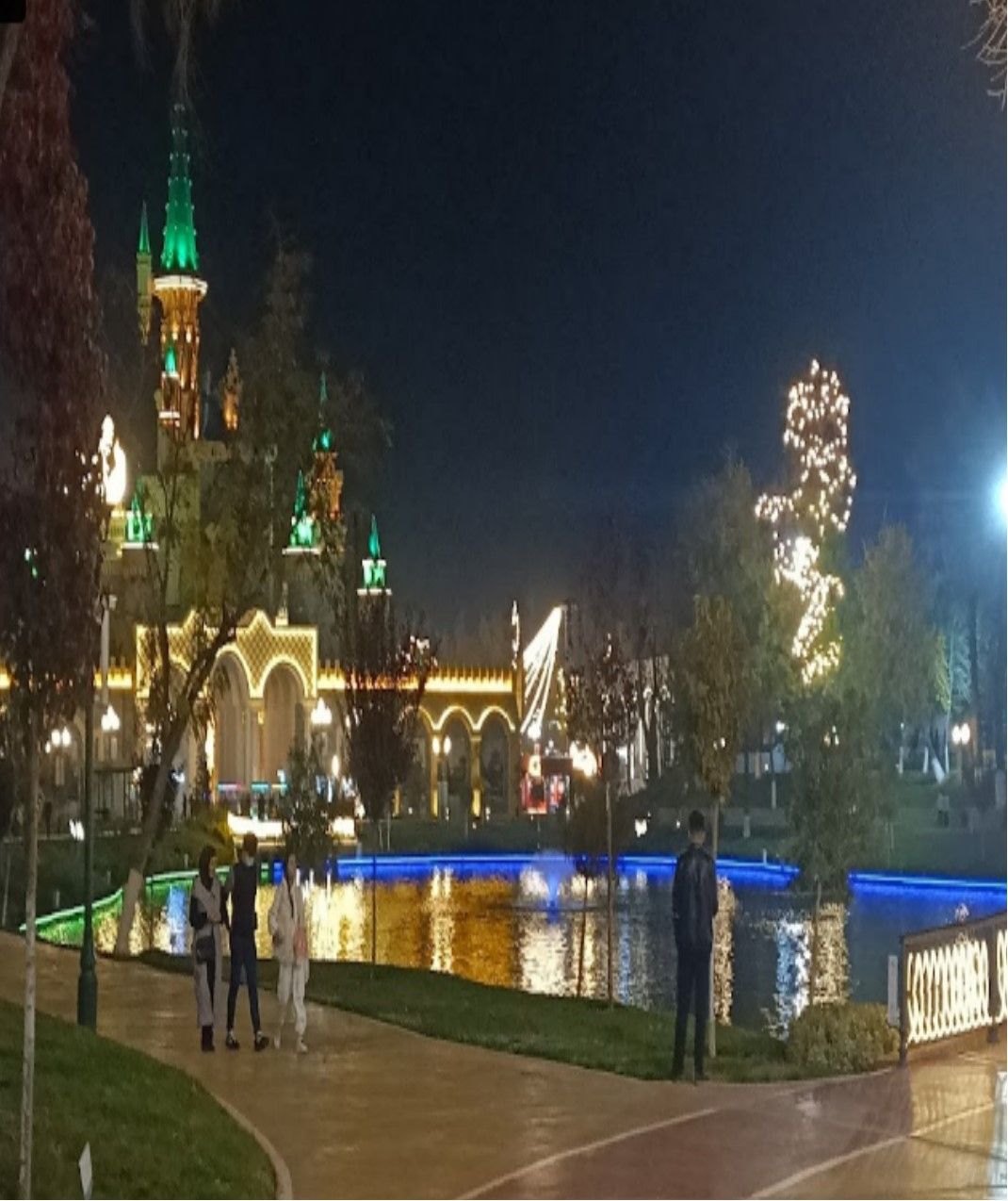 10_850793150a.jpg