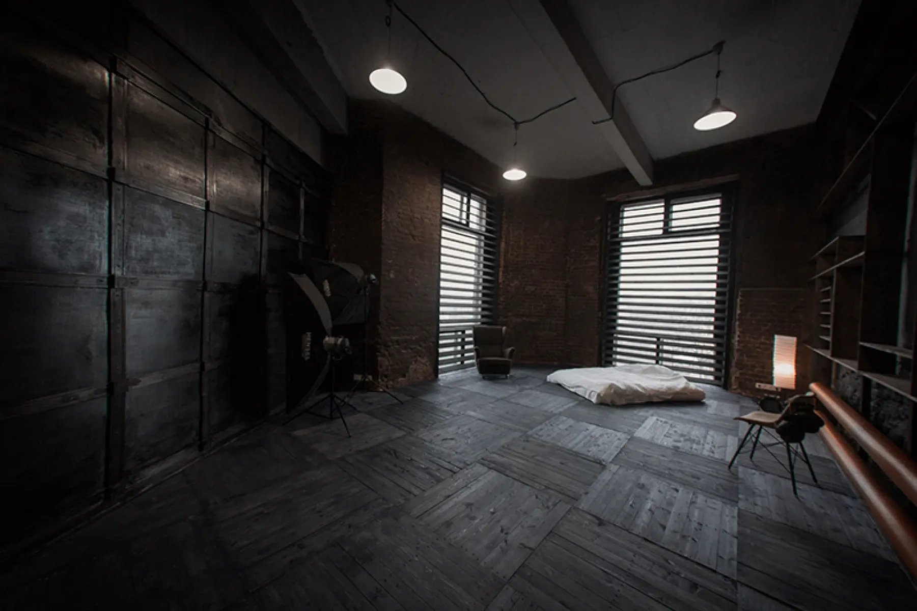 Аренда фотостудии WoodStudios Зал ATTIC в Москве | Фото 