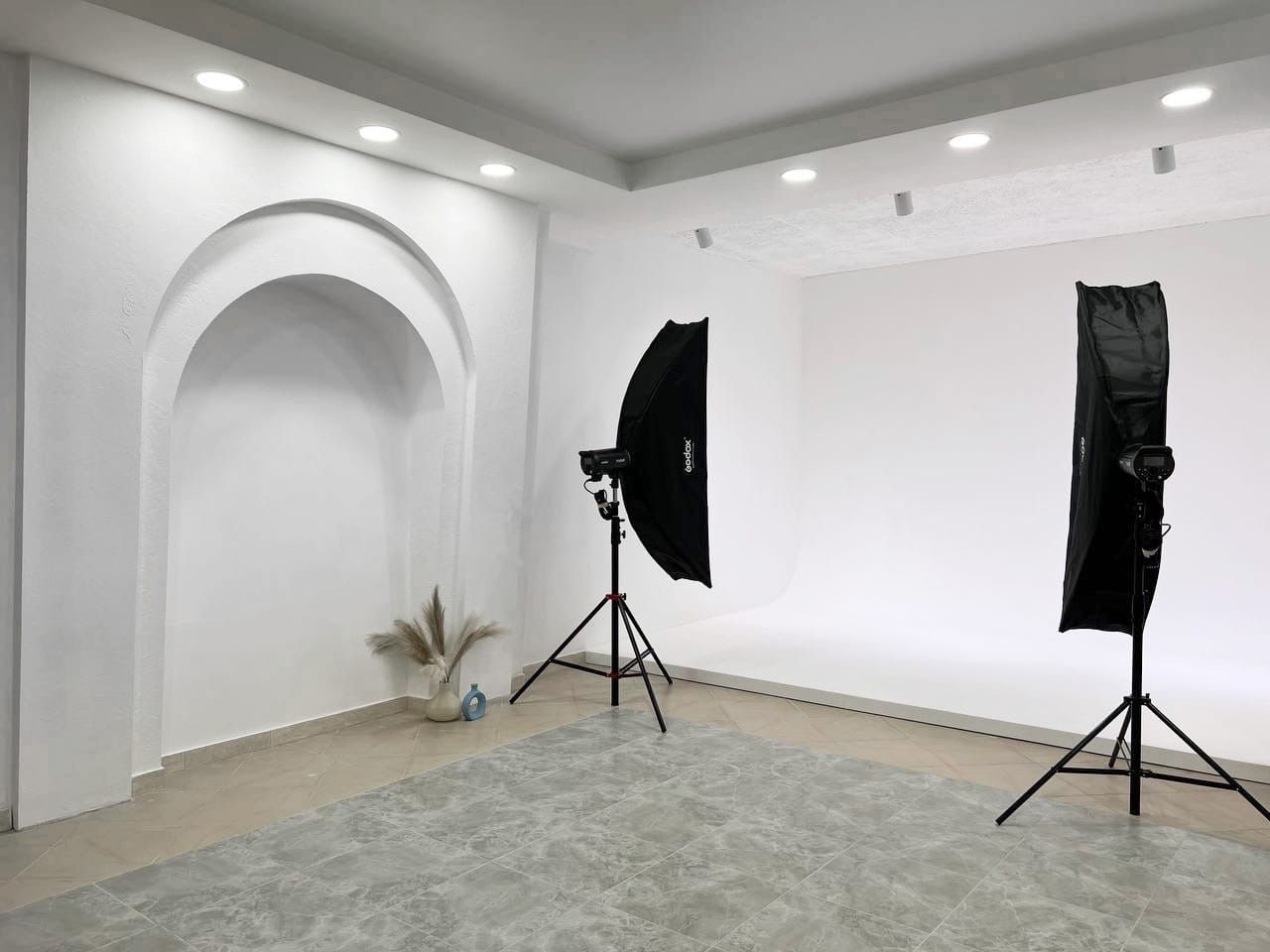 Аренда фотостудии NAPOLY project beauty & photo Зал Основной в Санкт-Петербурге | Фото 