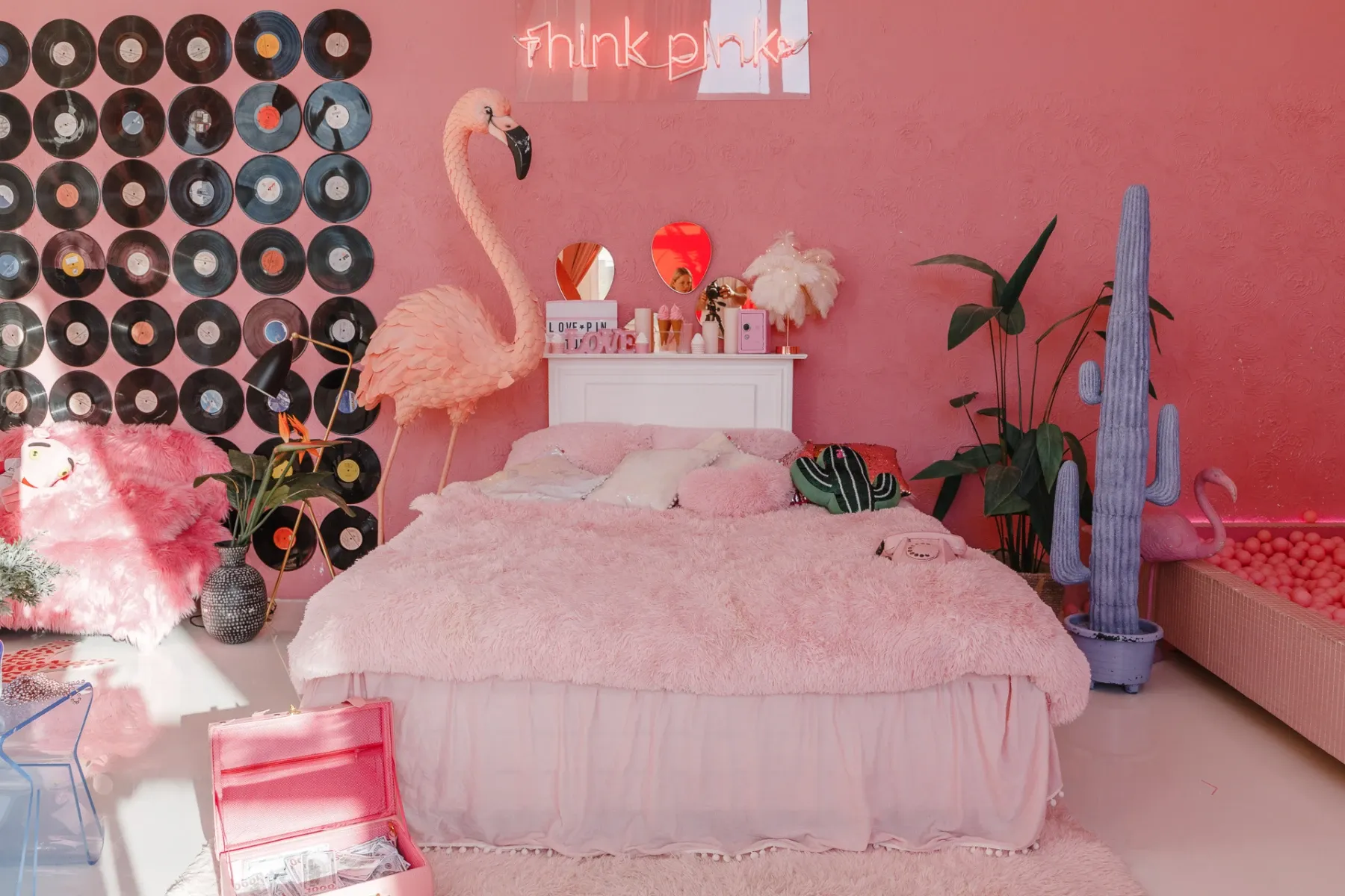 Аренда фотостудии PINK PHOTO STUDIO Зал LOFT  в Москве | Фото 