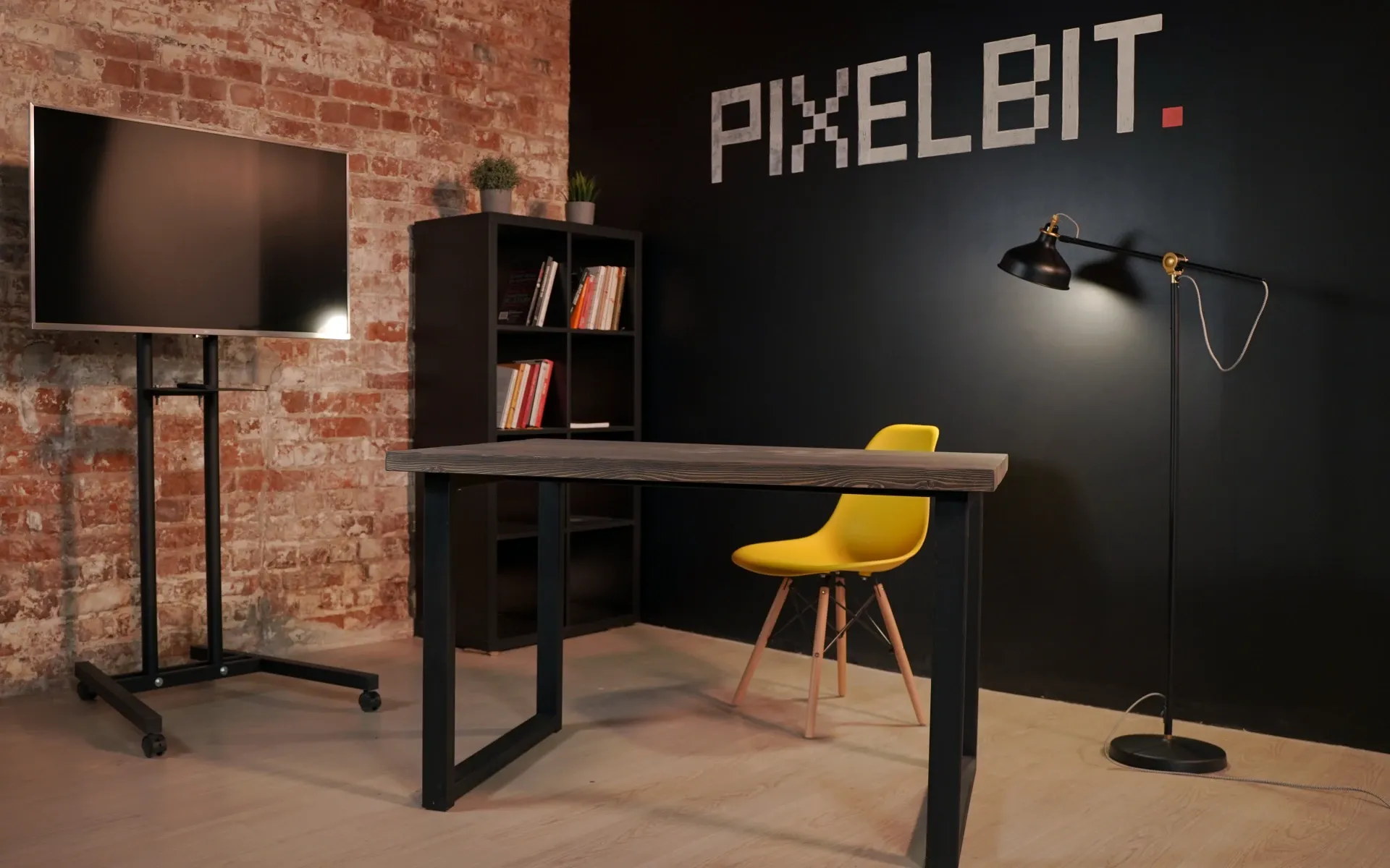 Аренда фотостудии  Pixelbit Зал Основной  в Москве | Фото 