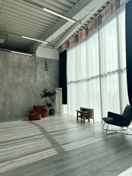 Аренда фотостудии Studio817 Зал Основной  В Вологде | Фото 