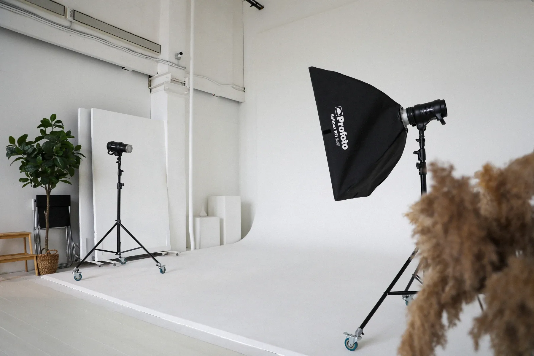 Аренда фотостудии I AM PHOTOSTUDIO Зал TIKTOK ROOMS в Москве | Фото 