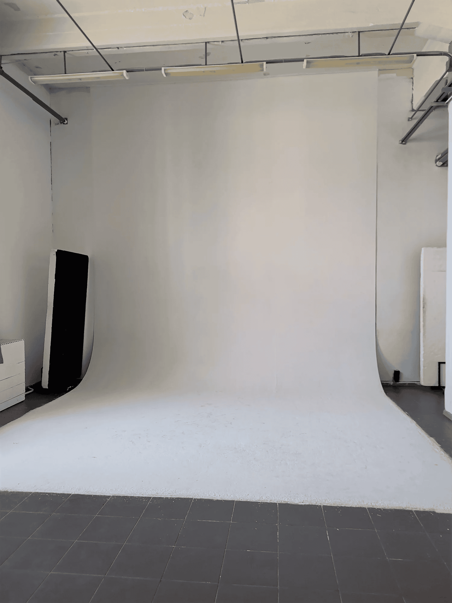 Аренда фотостудии MOOD Studio Зал Зал "50" в Москве | Фото 