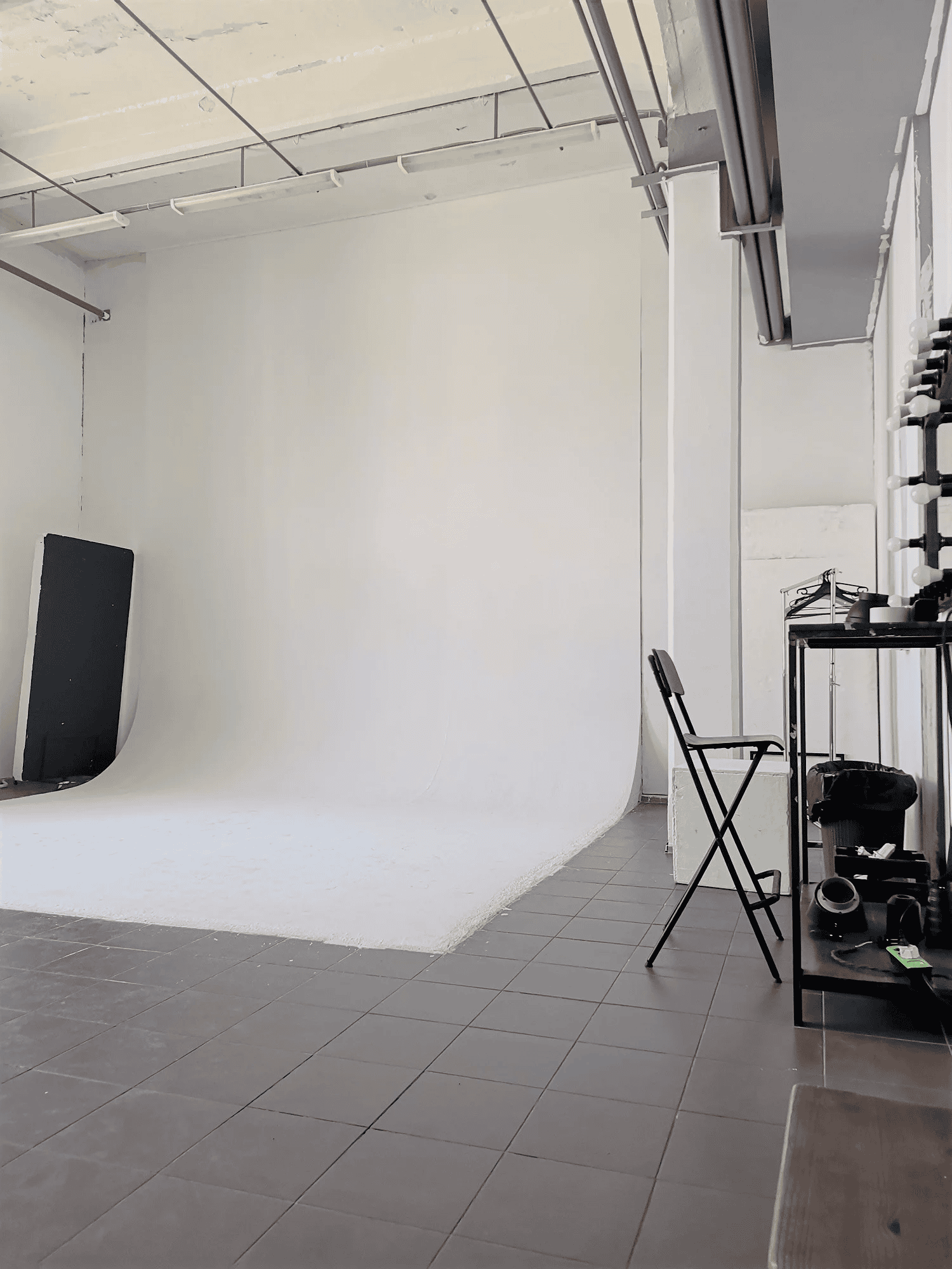 Аренда фотостудии MOOD Studio Зал Зал "50" в Москве | Фото 