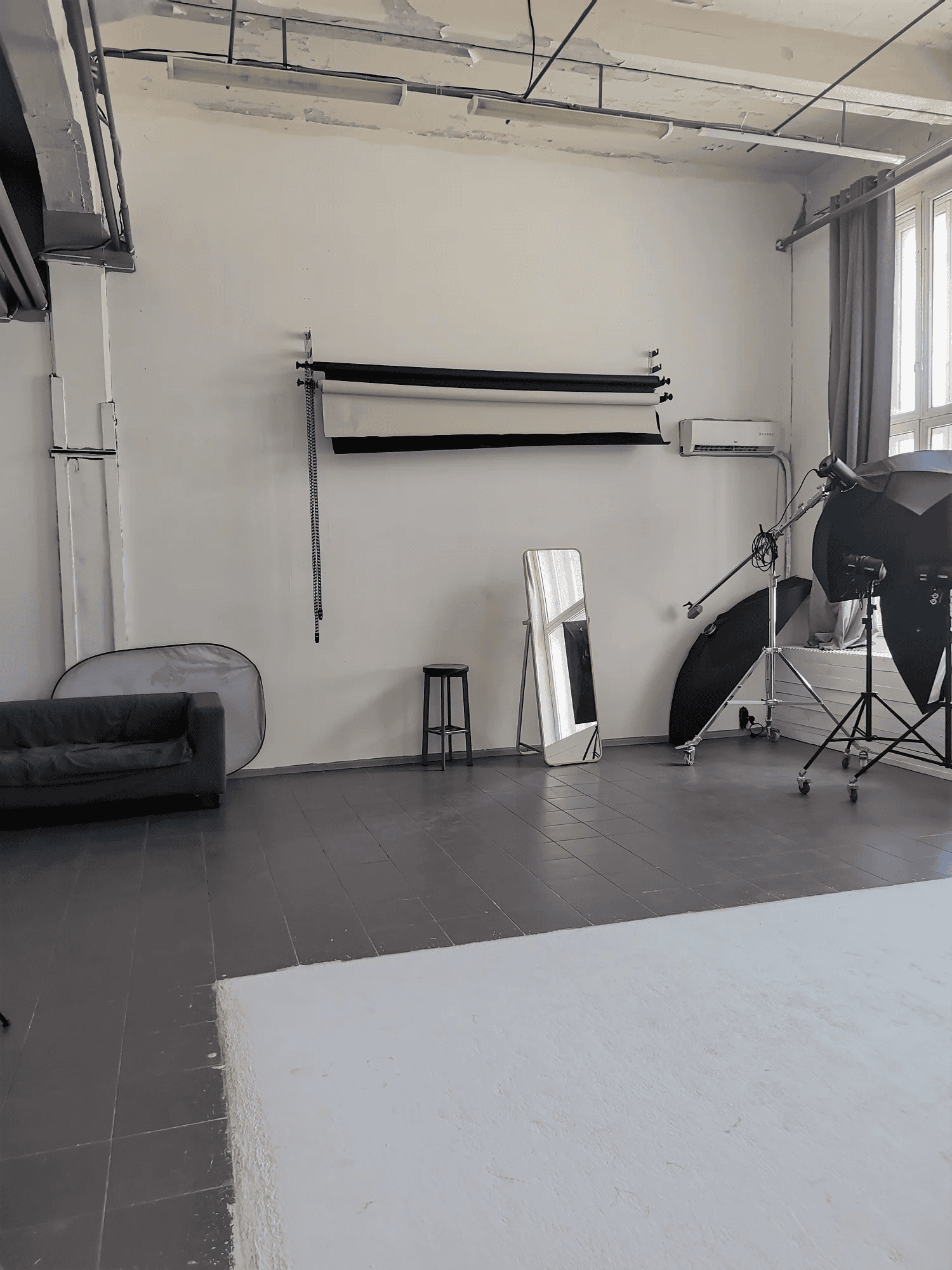 Аренда фотостудии MOOD Studio Зал Зал "50" в Москве | Фото 