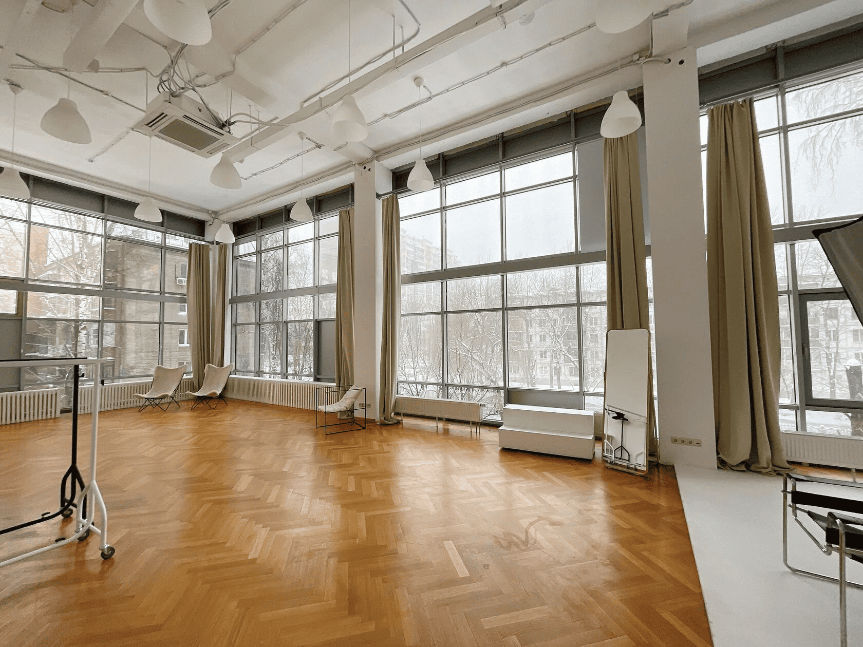 Аренда фотостудии Фотостудия Base Зал CRUSH в Москве | Фото 