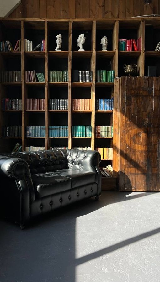 Аренда фотостудии Отражение Зал Loft в Краснодаре | Фото 
