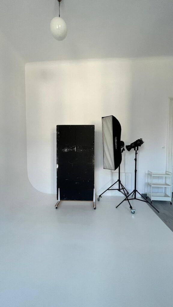 Wynajem studia fotograficznego Milk studio Studio Sala Cyklorama w Krakowie | Foto 