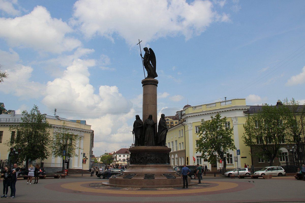 Памятник Тысячелетия Бреста