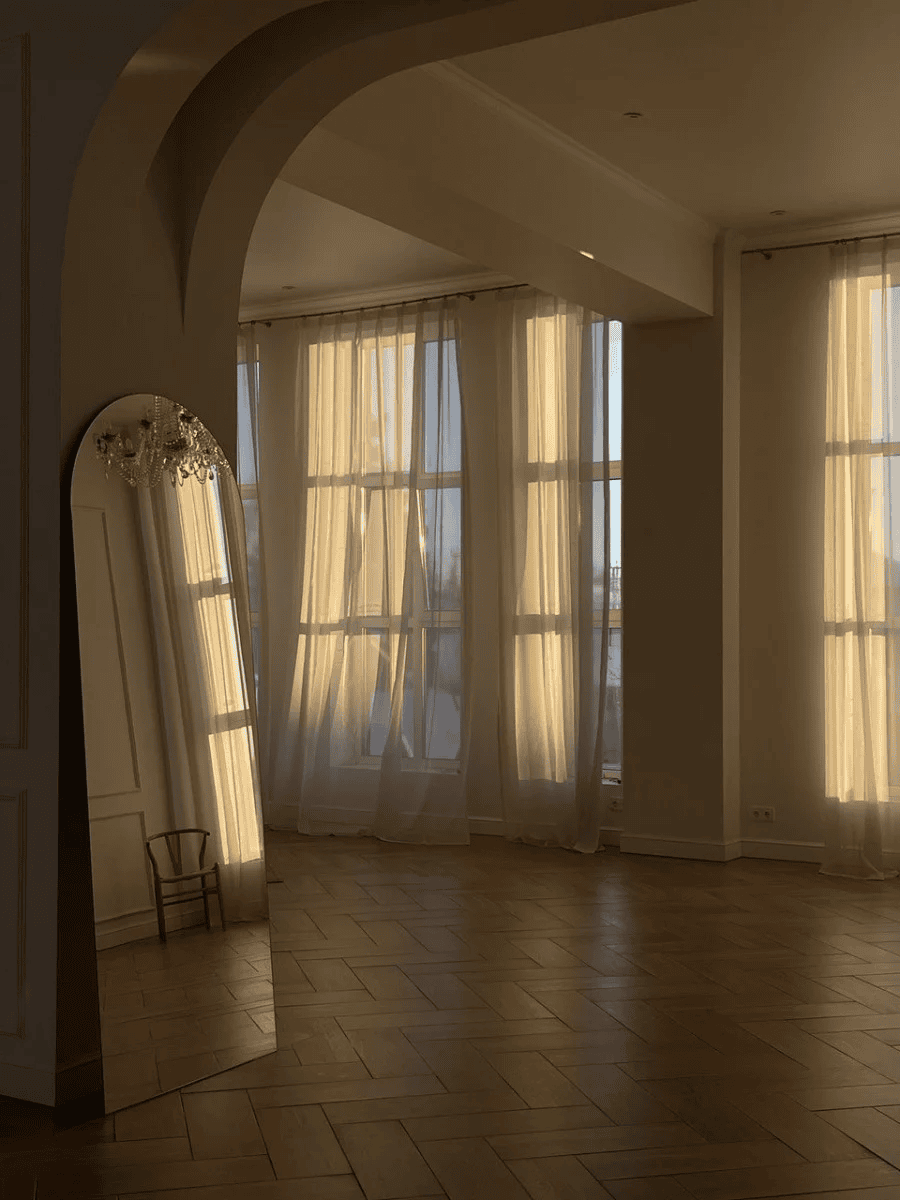 light_e66eafdf48.jpg