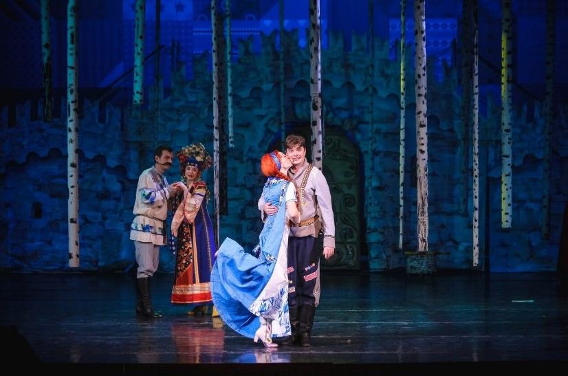 muzykalnyj_teatr_bd28c36903.jpg