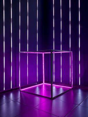 Аренда фотостудии WE CAMPUS (QWEEX) Зал NEON  в Москве | Фото 