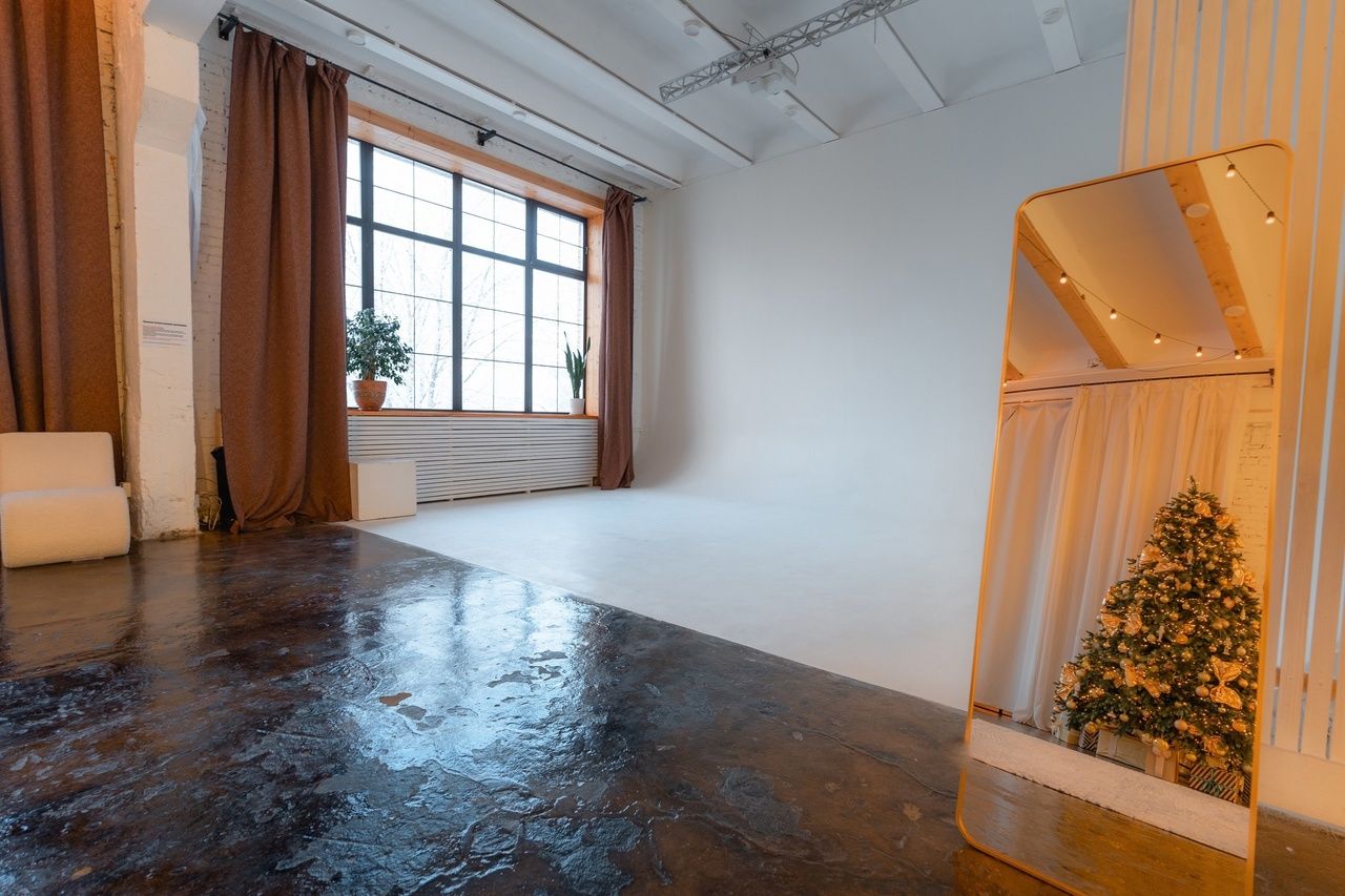 Аренда фотостудии Fabrika Studio Зал Art Hall В Архангельске | Фото 
