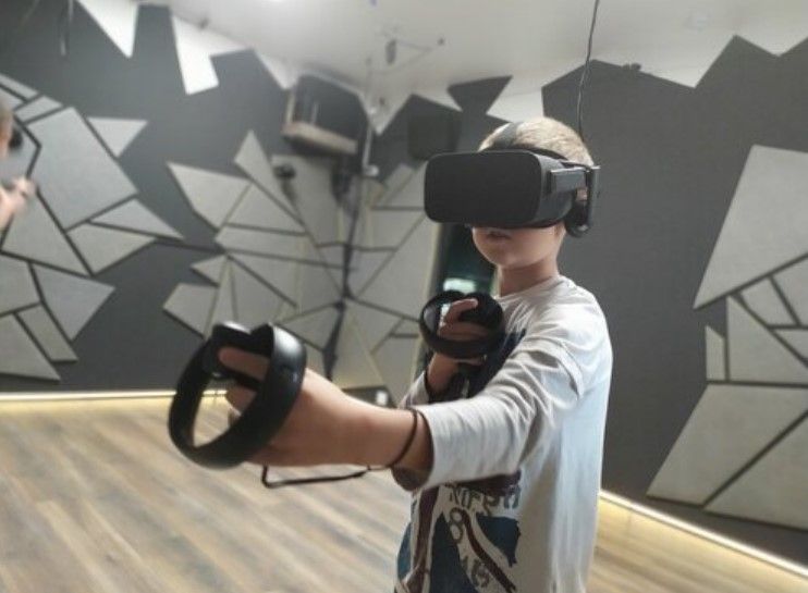 vr_68a000ef93.jpg